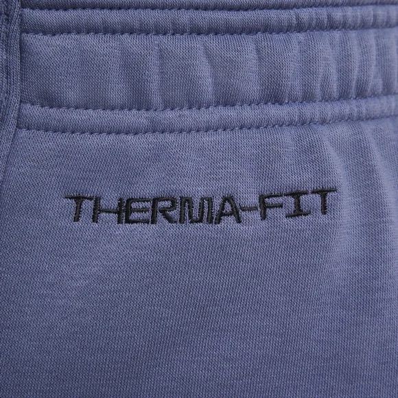 LeBron Standard Issue Therma-FIT Basketball Trousers